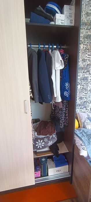 Шкаф купе комбинированный.