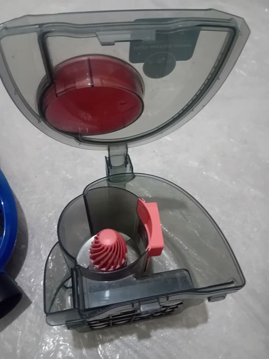 Пылесос PHILLIPS почти новая