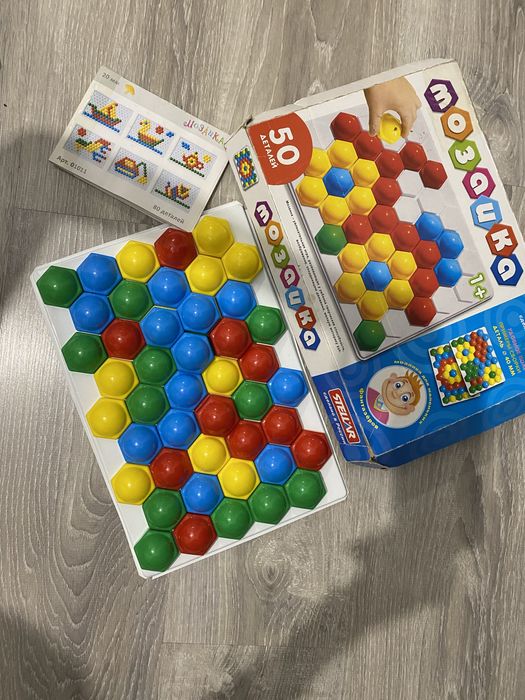 Развивающие игрушки мозаика, конструктор , машинка