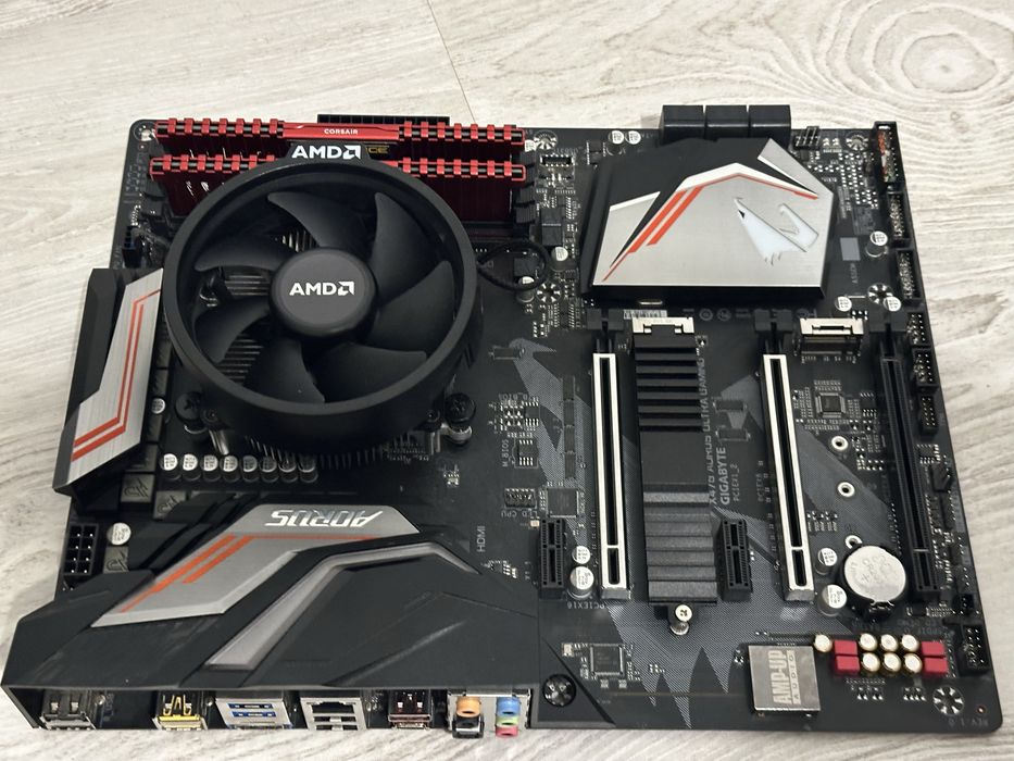 Kit Placa de baza AM 4Ryzen 5 5500/x470/16gb ddr 4