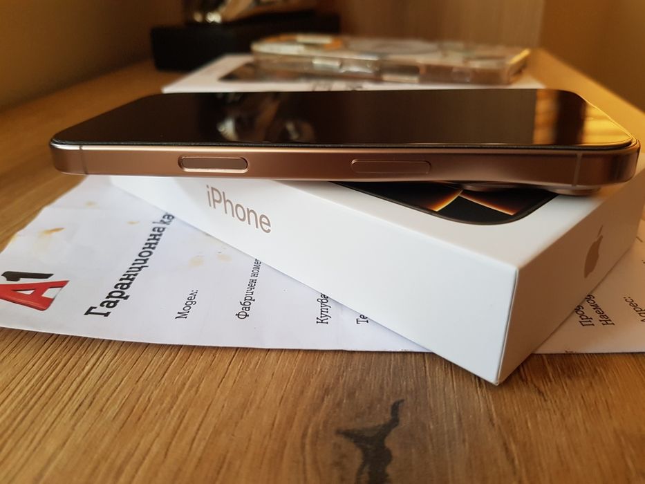 Iphone 16 Pro 128GB Desert Titanium