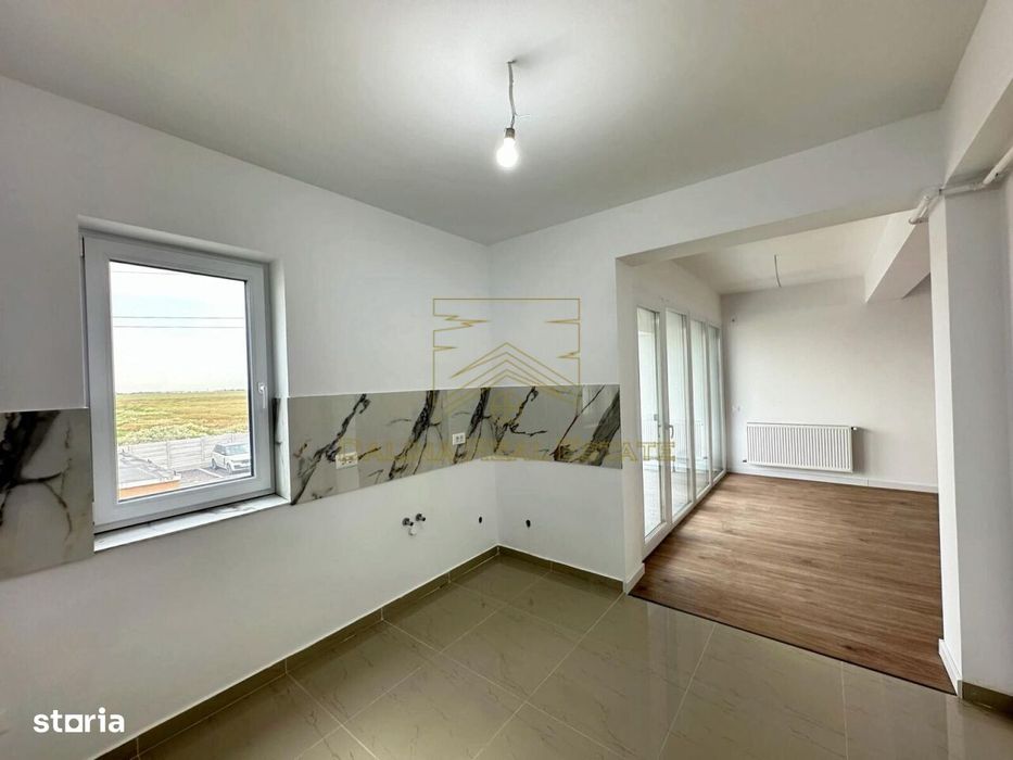 De Vanzare - 2 Camere + Terasa 12 mp
