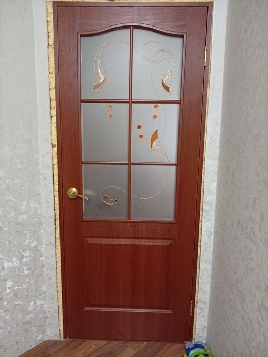 Продам межкомнатные двери