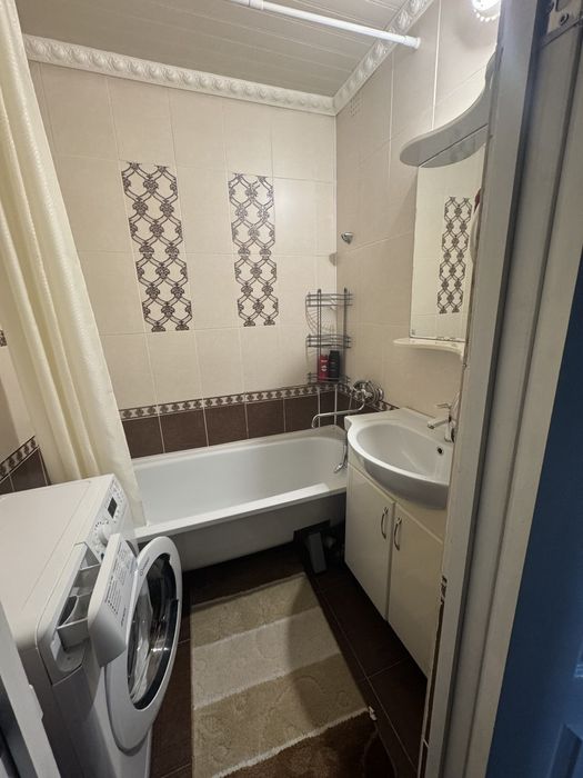 Сдаётся 2х комнатная квартира