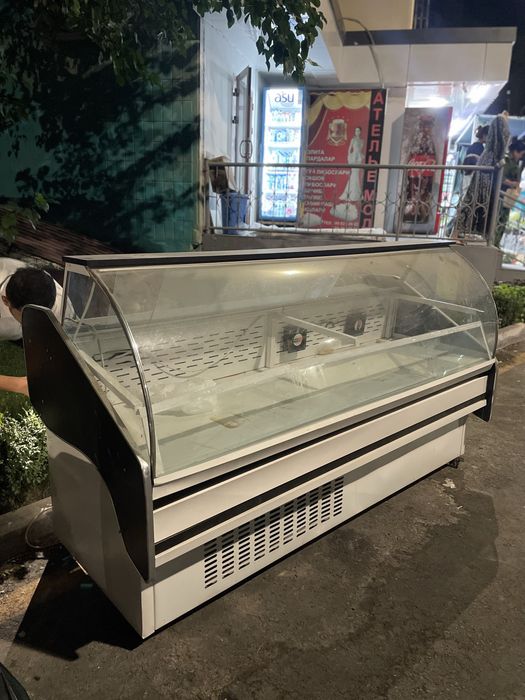 Витреный холодилник Vitrina xolodilnik