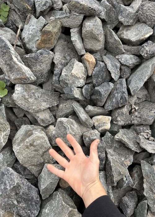 Nisip piatra balastru