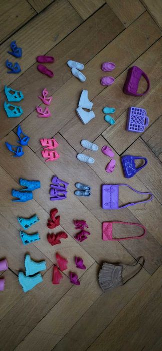 Обувки за кукли Барби