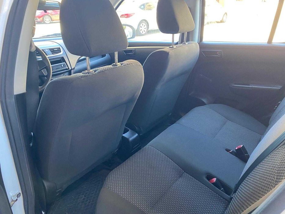 SUZUKI Swift 2015 — imagine 4