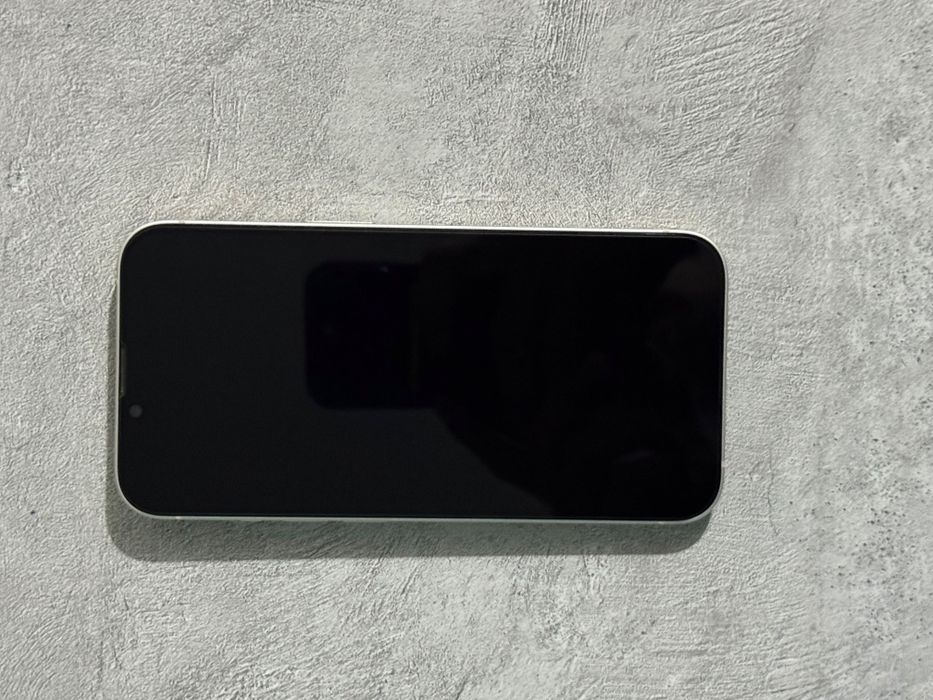 iPhone 13 128gb в идеальном состоянии