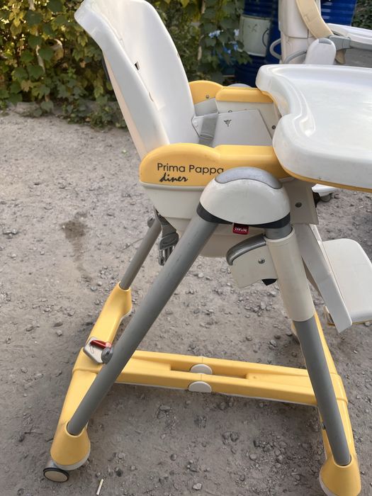 Продам стульчик для кормления