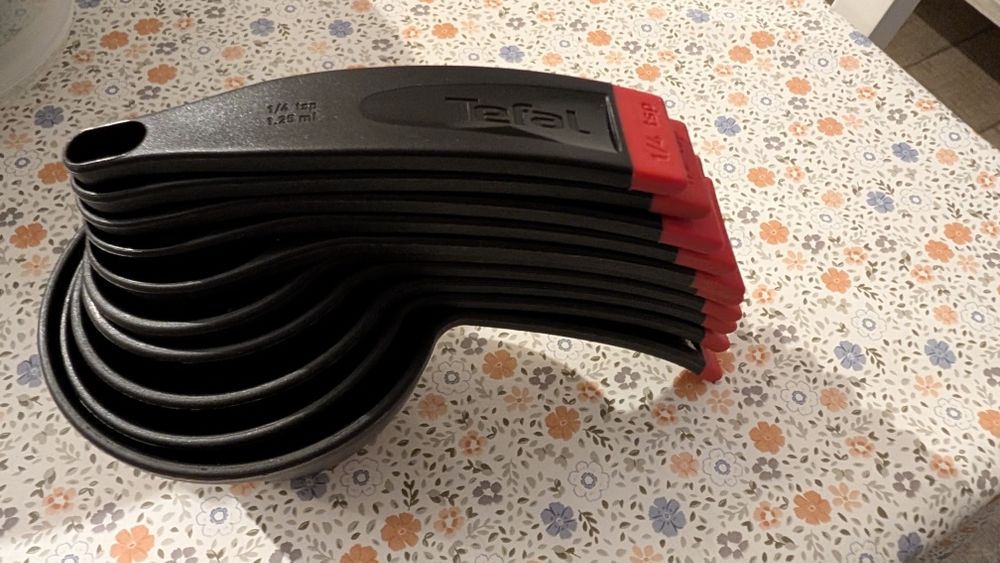 Lingurite gradate Tefal