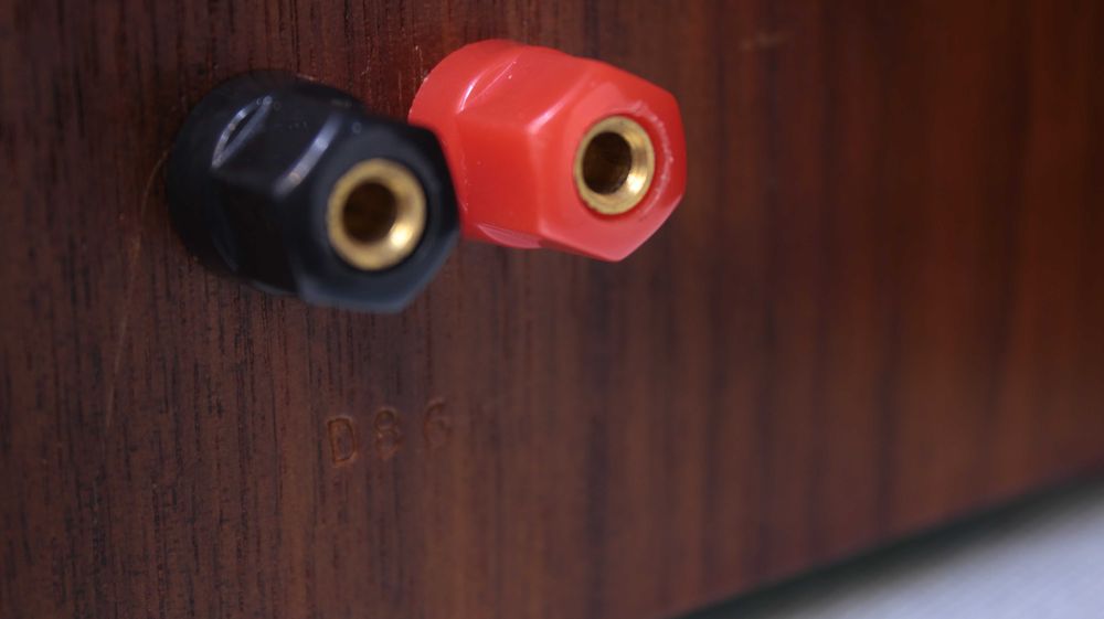 Boxe Vecteur Premiere(YBA),2x60W,8Ohm(Franta).