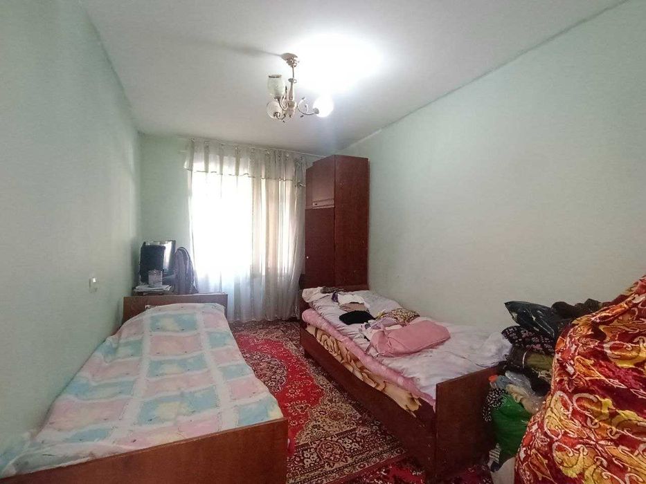 4х комнатная квартира на 1 этаже в середине, Супер