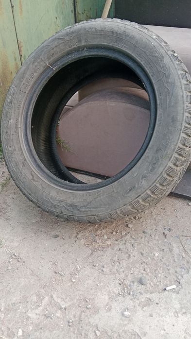 Продам зимние шины