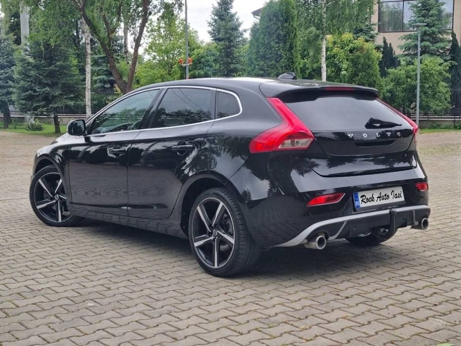 VOLVO V40 2015 — imagine 4