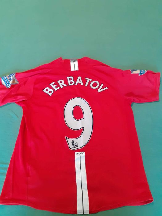 Тениска на Бербатов, Манчестър Юнайтед, оригинална, размер М, 2008/09