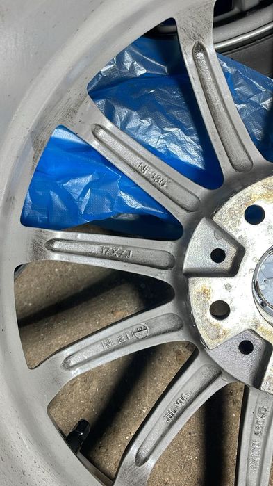 Продам шины лето 17