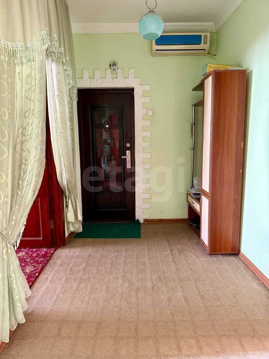 Продается квартира в Гулзоре рядом заправка, Генерал узоков.  ID: 02К