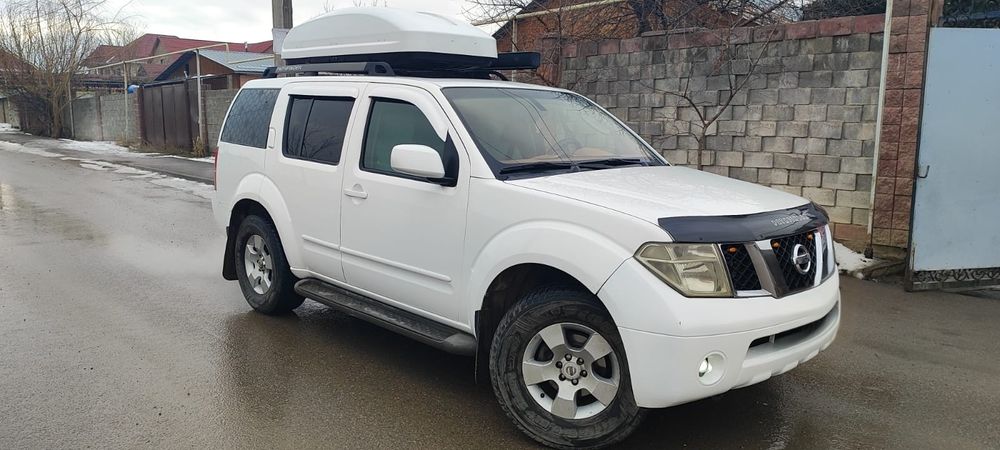 Продам Nissan Pathfinder 2005г.
