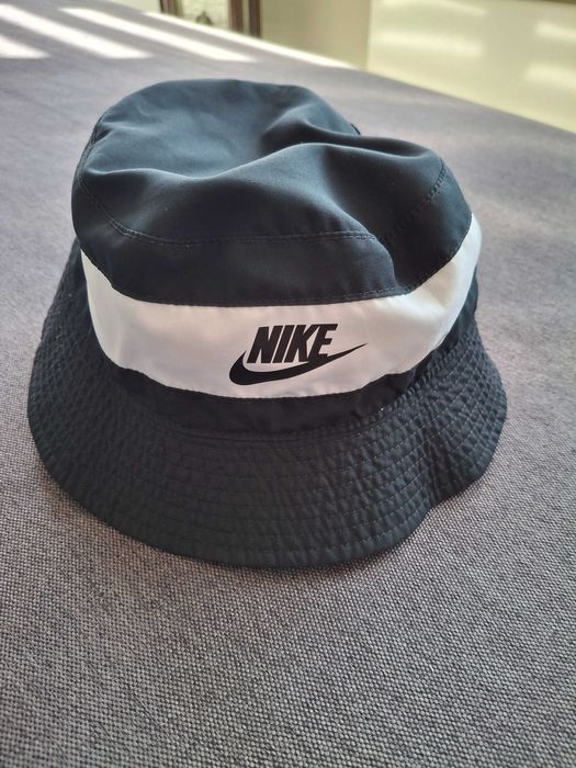 Детска двулицева шапка Nike