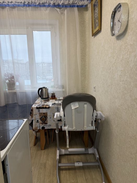 Продам трехкомнатную квартиру