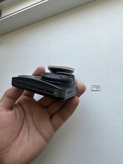 Продам видеорегистратор Neoline wide s49