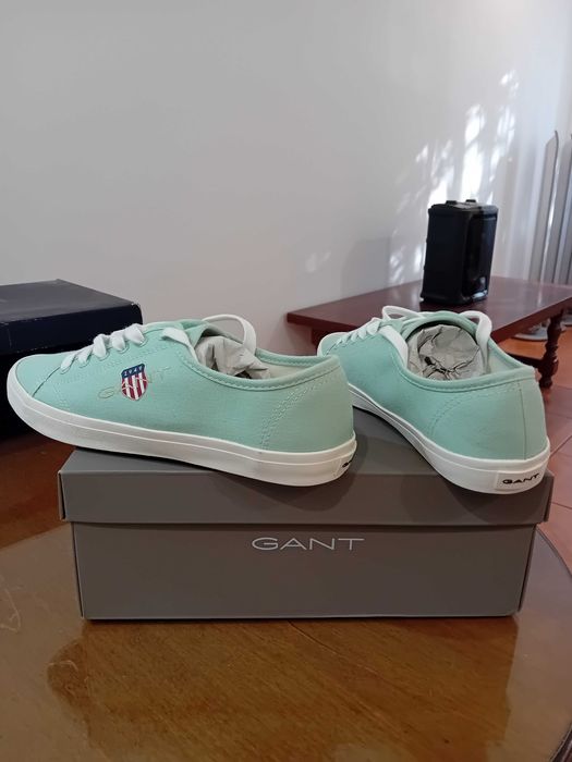 Tenesi Gant nou cutie