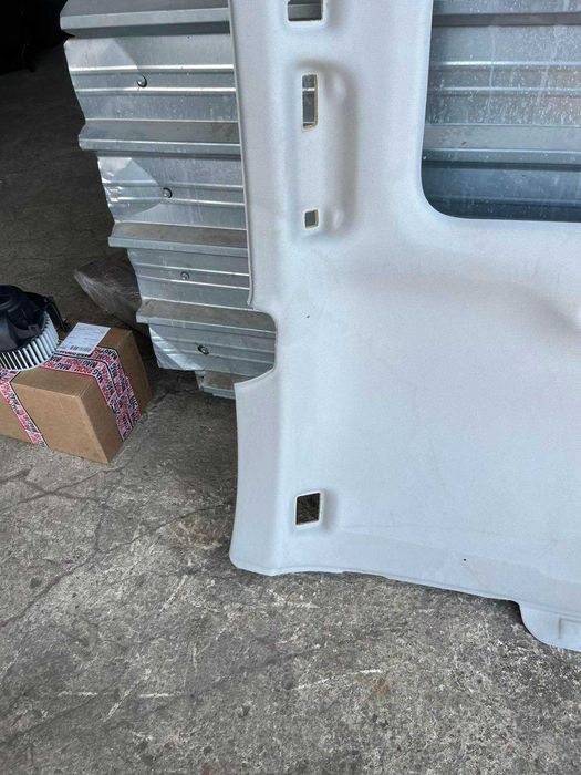 Сив Мек Таван Audi A4 B8 Avant комби с  панорама N20