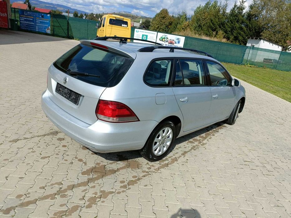 VOLKSWAGEN Golf 2011 — imagine 4