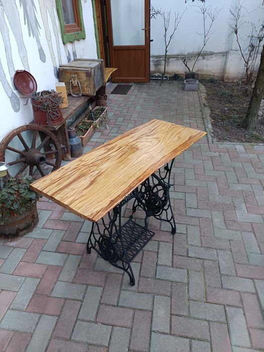 Masa , birou sau suport lavoar - Blat lemn masiv