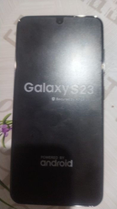 Самсунг с 23 новый не ползован