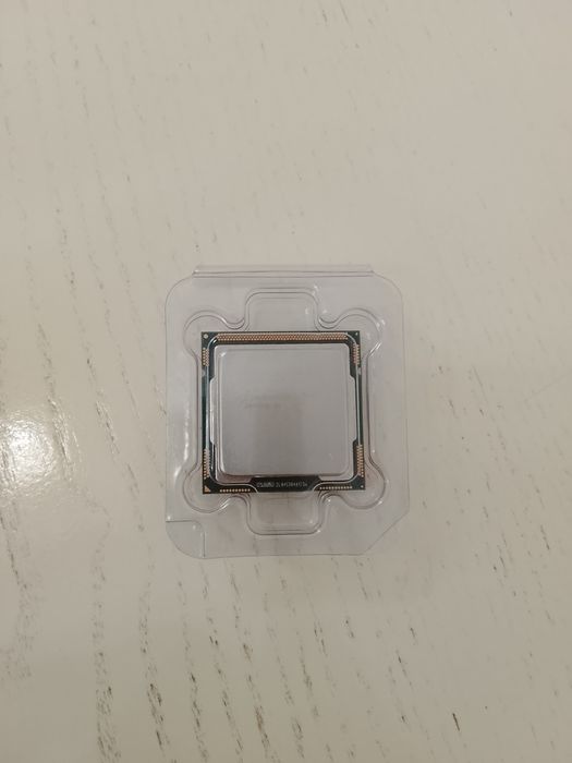 Продается Процессор Intel I3 - 550 3.20GHZ/4Ядра