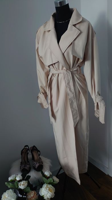 Haina de dama pardesiu