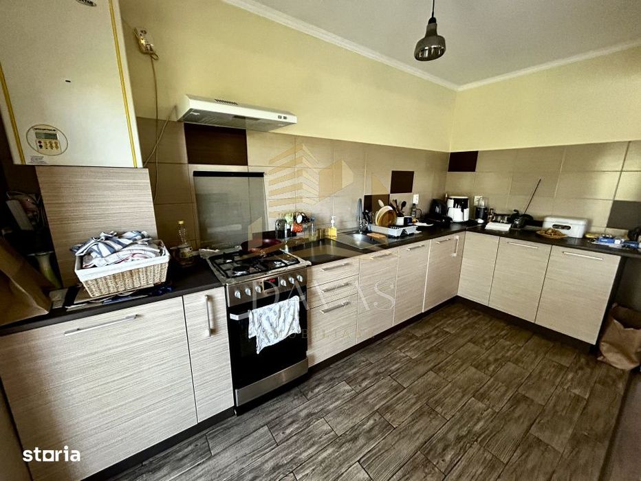 Comision 0% | Casa tip duplex 4 camere de vanzare | Borhanci | Garaj i