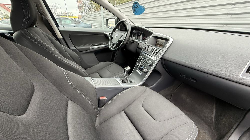 Volvo XC60 D3 08.2014 Unic proprietar de noua