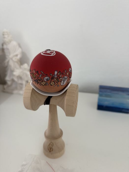 Kendama Miguel rosie nouă