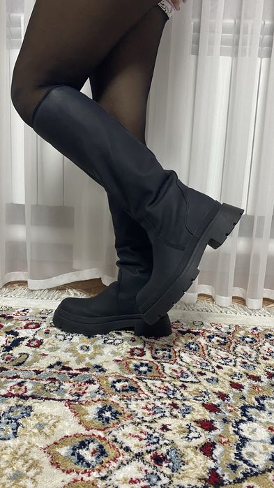 Сапоги женскик высокие