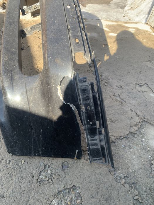 Bmw e38 передний бампер КАРАГАНДА