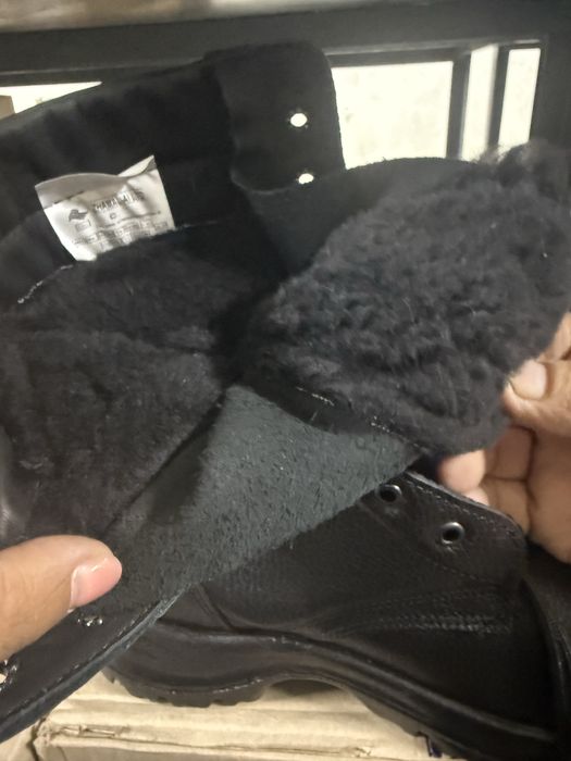 Берцы новые продам