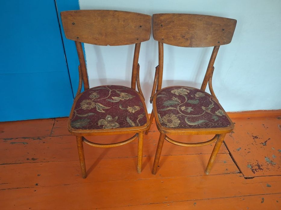 Стулья 3-штук сатылады