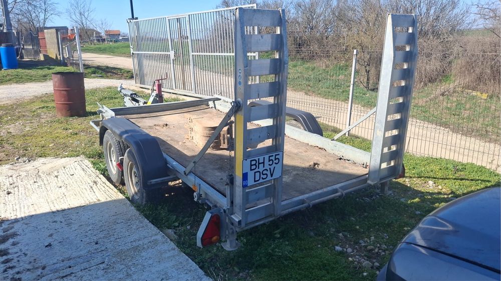 Vand remorca trailer utilaje 3500 kg  hubiere
