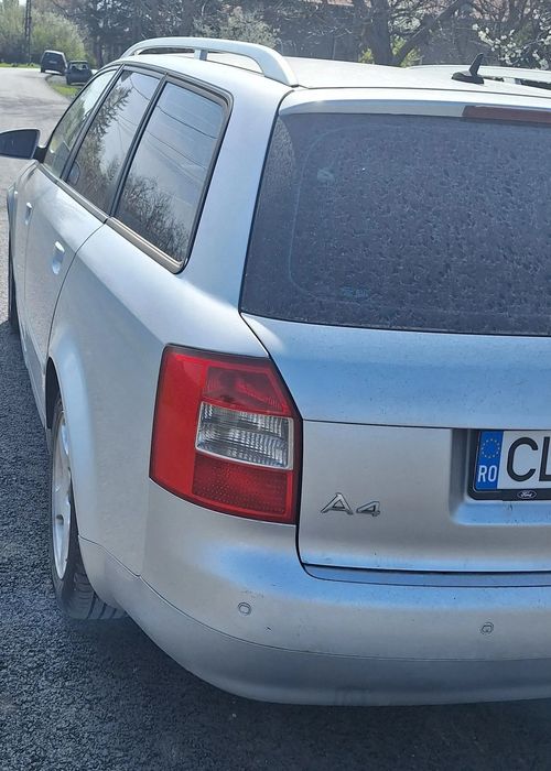 AUDI A4 Avant 2004 — imagine 2
