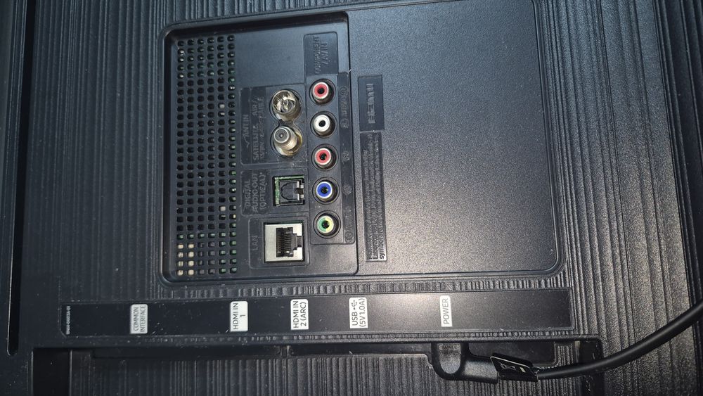 Продам смарт тв самсунг