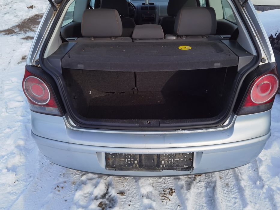 Haion bara spate stop spate stanga dreapta vw Volkswagen polo 9n LA7W
