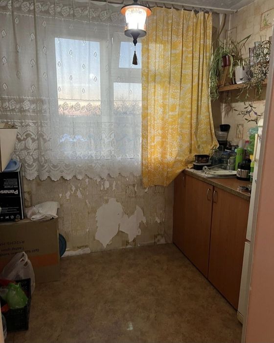 Продаю 2в3/5/5.болкон 2х6, массив Ялангач! Ипотека есть !