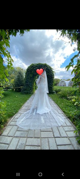 Свадебное платье