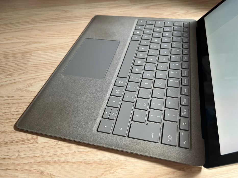 Microsoft laptop 2 i5-8350u 8gb 256gb 13.5" 2256x1504