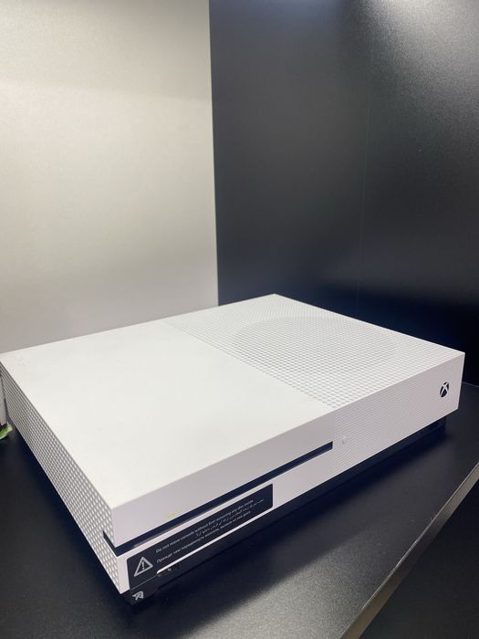 Xbox One S 500Gb