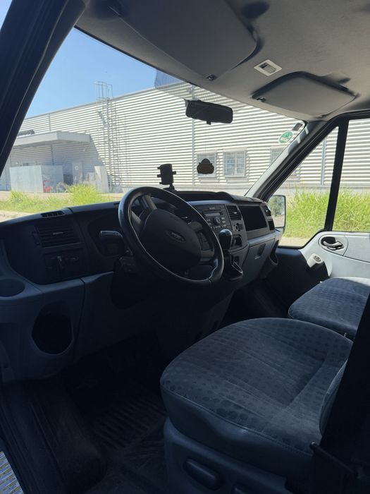 Ford Transit 2011 Diesel 2.2 TDCI Carlinga