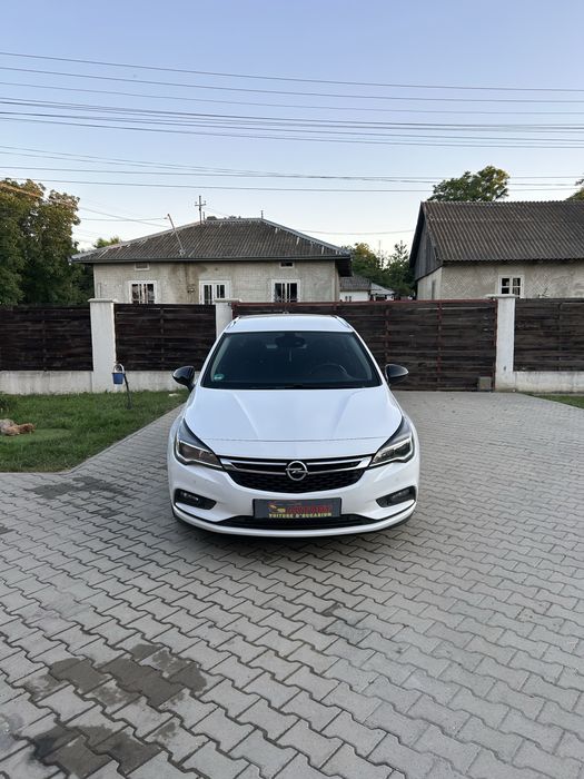 Opel Astra K Sports Tourer+